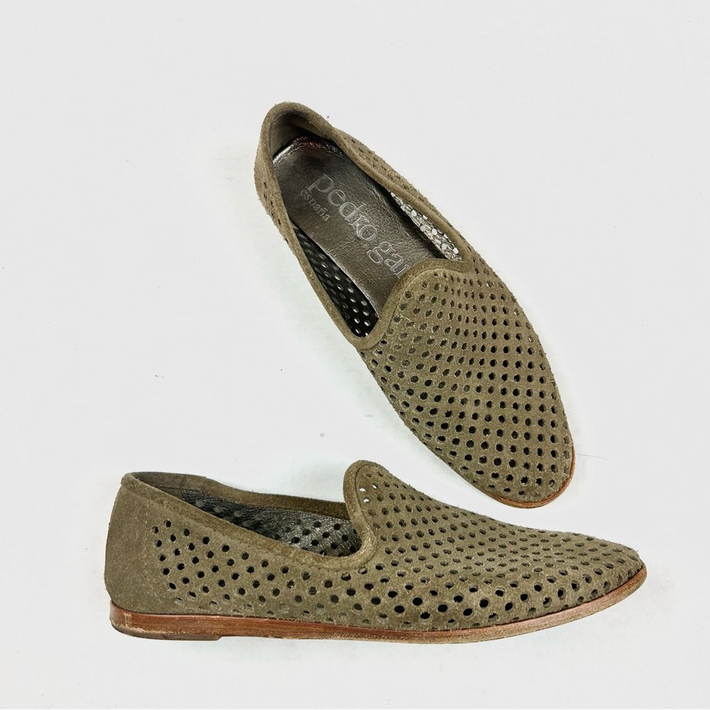 Pedro Garcia Yara Loafers in Olive Suede